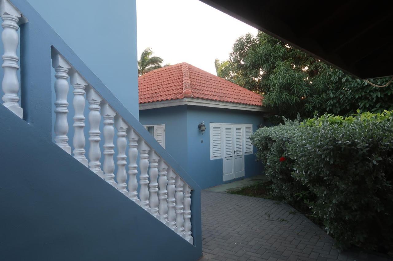 Cattleya Apartments Curacao Виллемстад Экстерьер фото