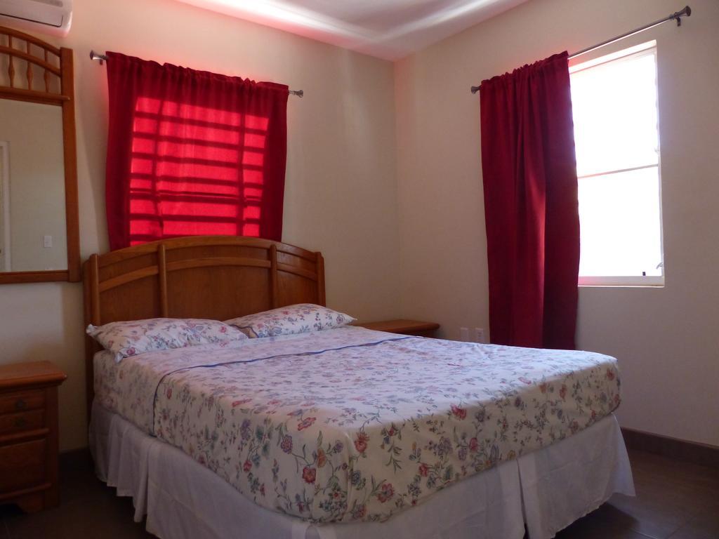 Cattleya Apartments Curacao Виллемстад Экстерьер фото
